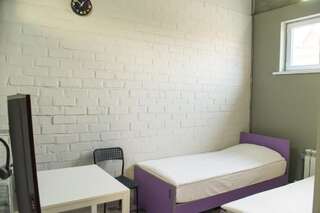 Хостелы City Hostel Shymkent Шымкент Двухместный номер с 2 отдельными кроватями-7